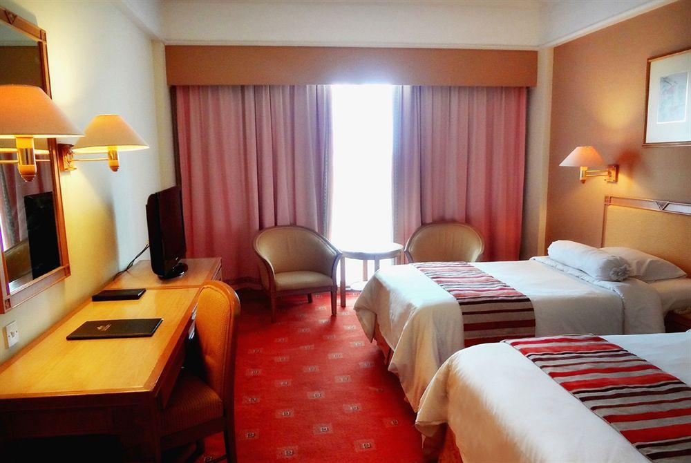 Tiara Medan Hotel & Convention Center Εξωτερικό φωτογραφία