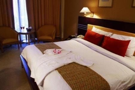 Tiara Medan Hotel & Convention Center Εξωτερικό φωτογραφία